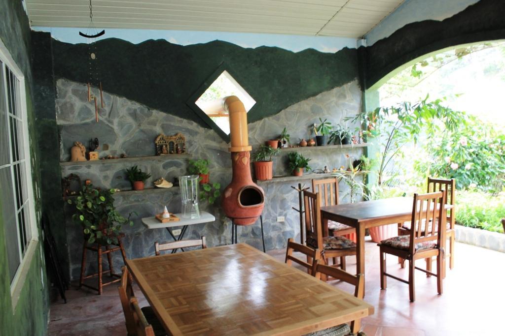 El Oasis Hotel Y Restaurante Бокете Экстерьер фото